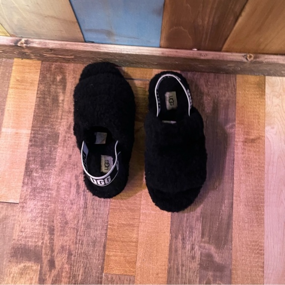 UGG Oh Yeah Slide Slippers – Black | Women’s Size 7​ - Picture 2 of 10